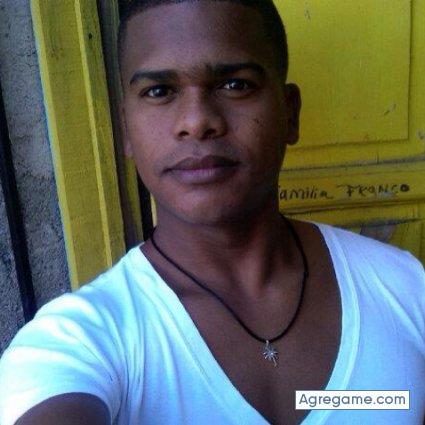 hombres solteros santo domingo