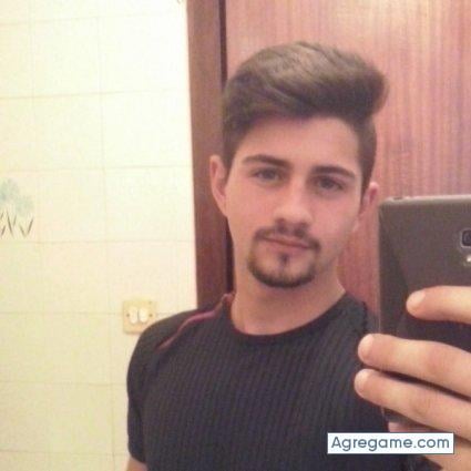 Conoce Gente en Almería con HombresalaCarta