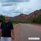 Hombres solteros en Coronda