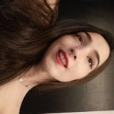 Sabrina, Chica soltera, 19 años de . Busco hacer amistades