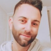 Alberto, Hombre soltero, 42 años de